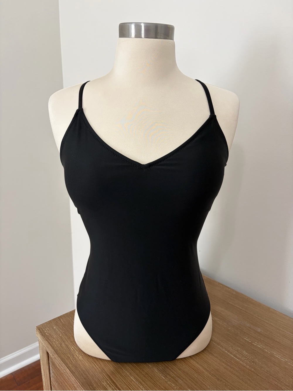 aerie Black Strappy Full Coverage V-Neck One-Piece Sz S Beachwear Vacation - Picture 9 of 9